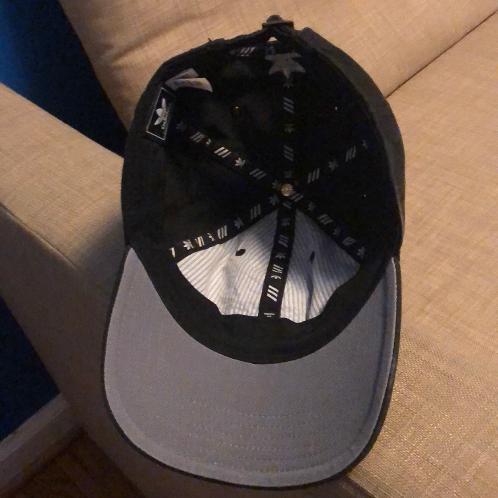 Adidas Cap - Picture 2 of 2